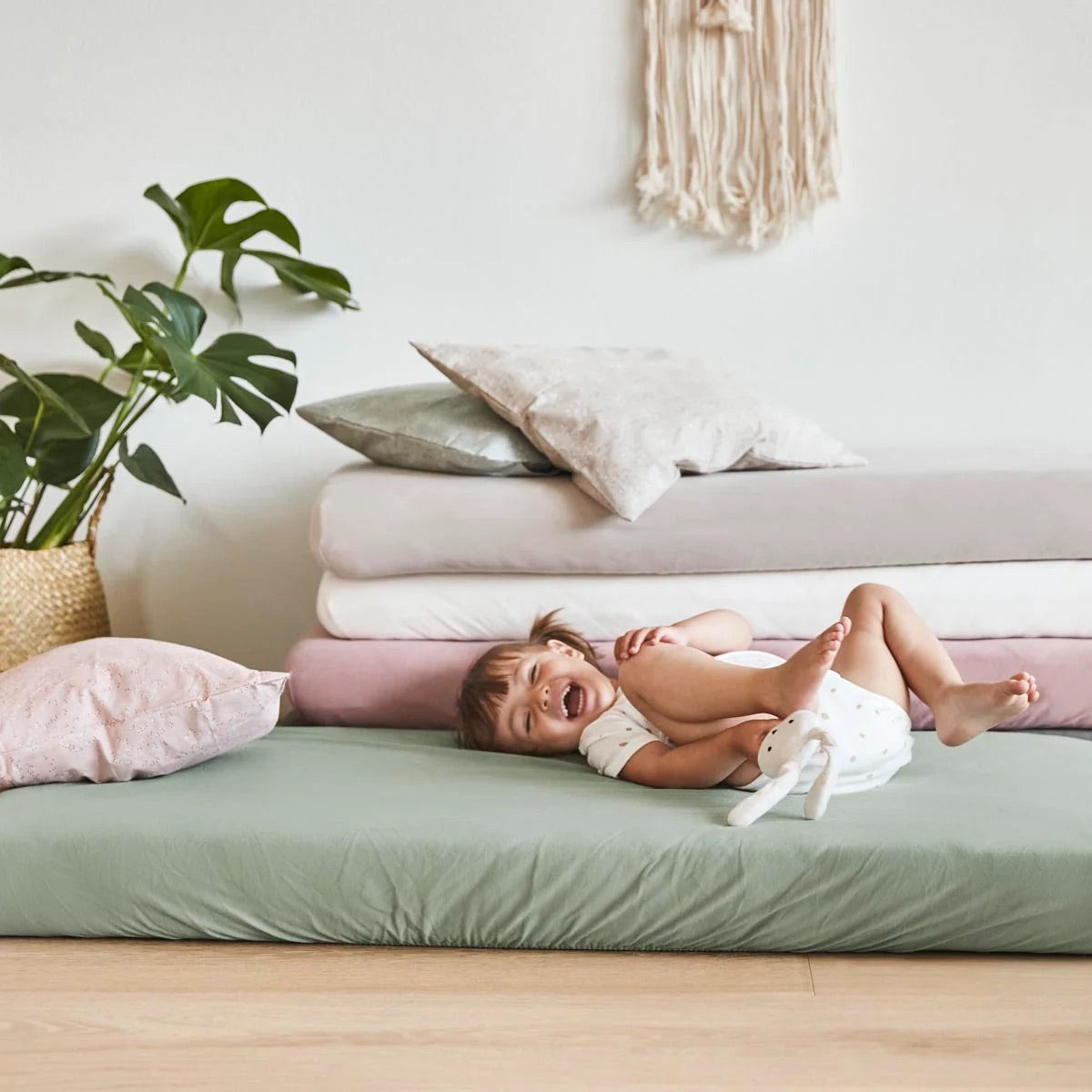 Leander Organic Baby Cot Sheets - pack of 2