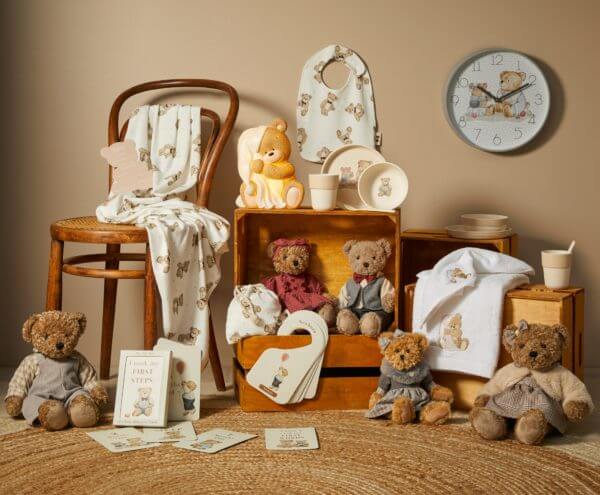 Notting Hill Bear Jersey Wrap & Arrival Card