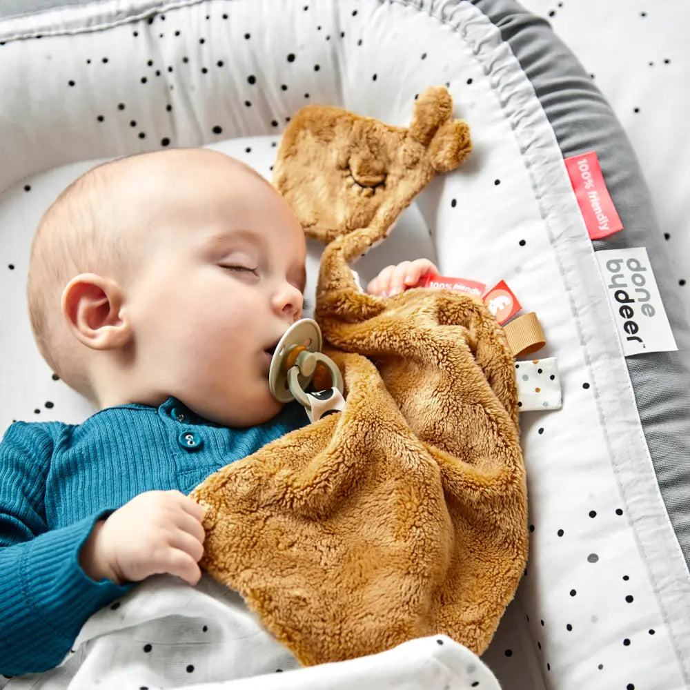 Comfort Blanket Raffi - Blue - Done By Deer image 1