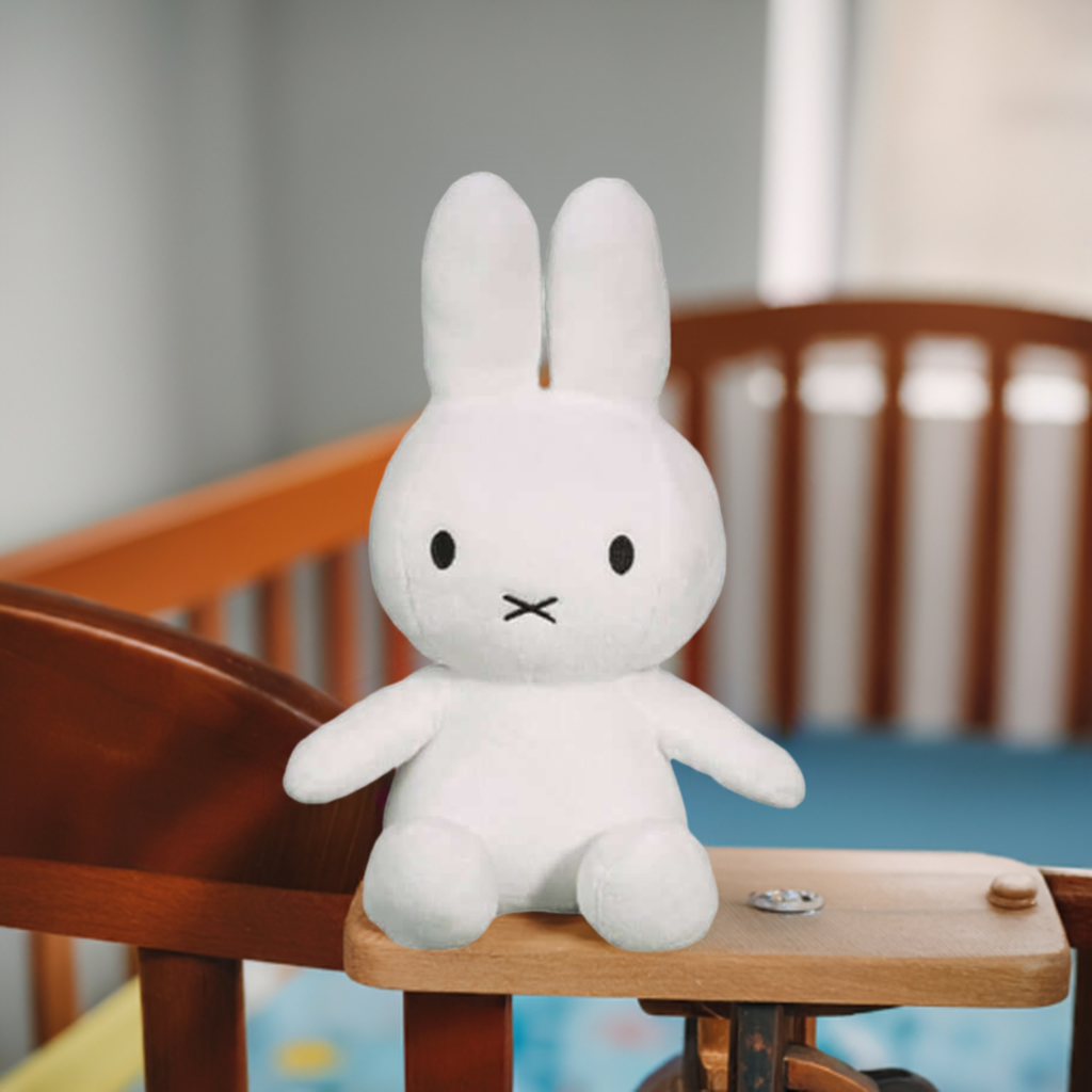 Miffy Classic White - 25cm