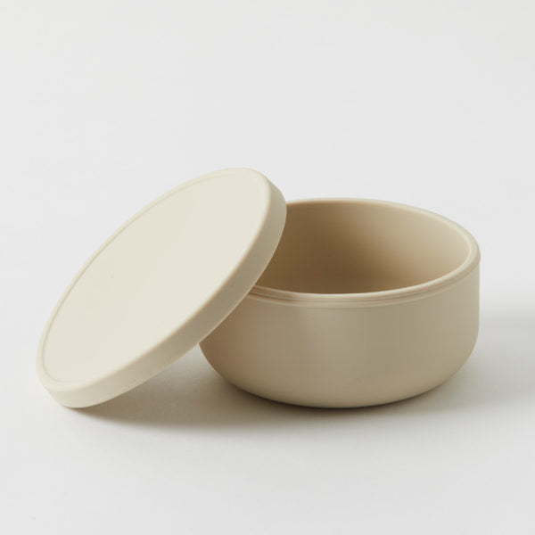 Henny Silicone Bowl with Lid – Almond