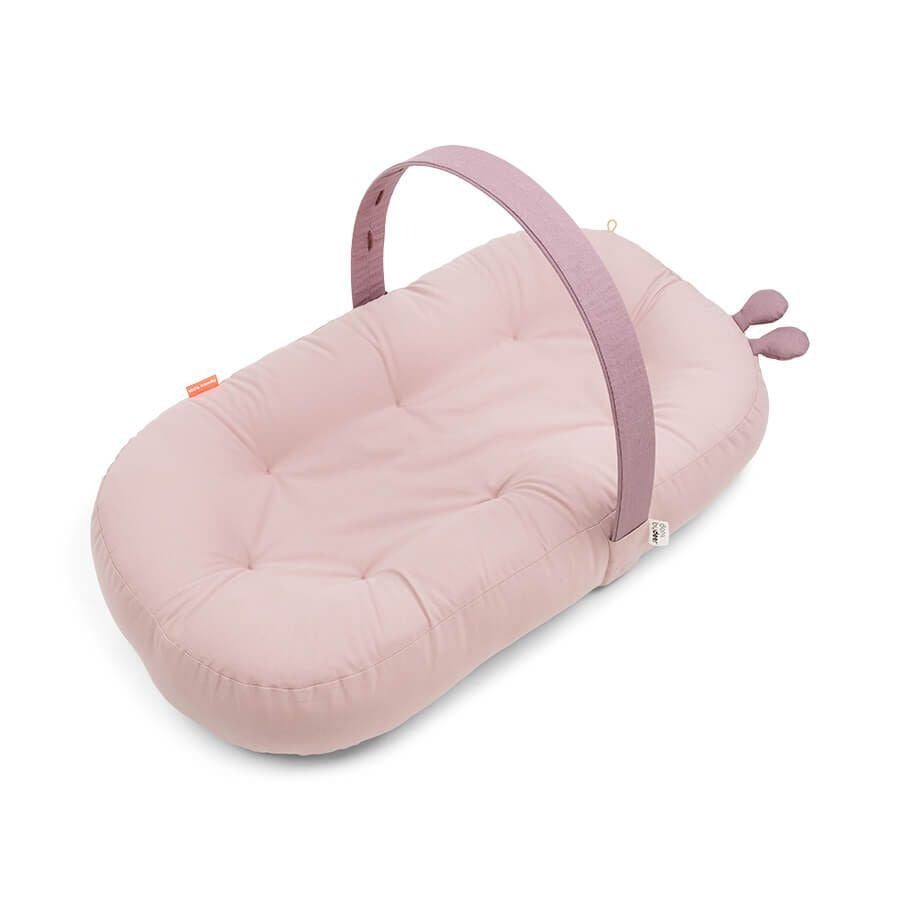 Cozy Lounger with Activity Arch Raffi - Powder