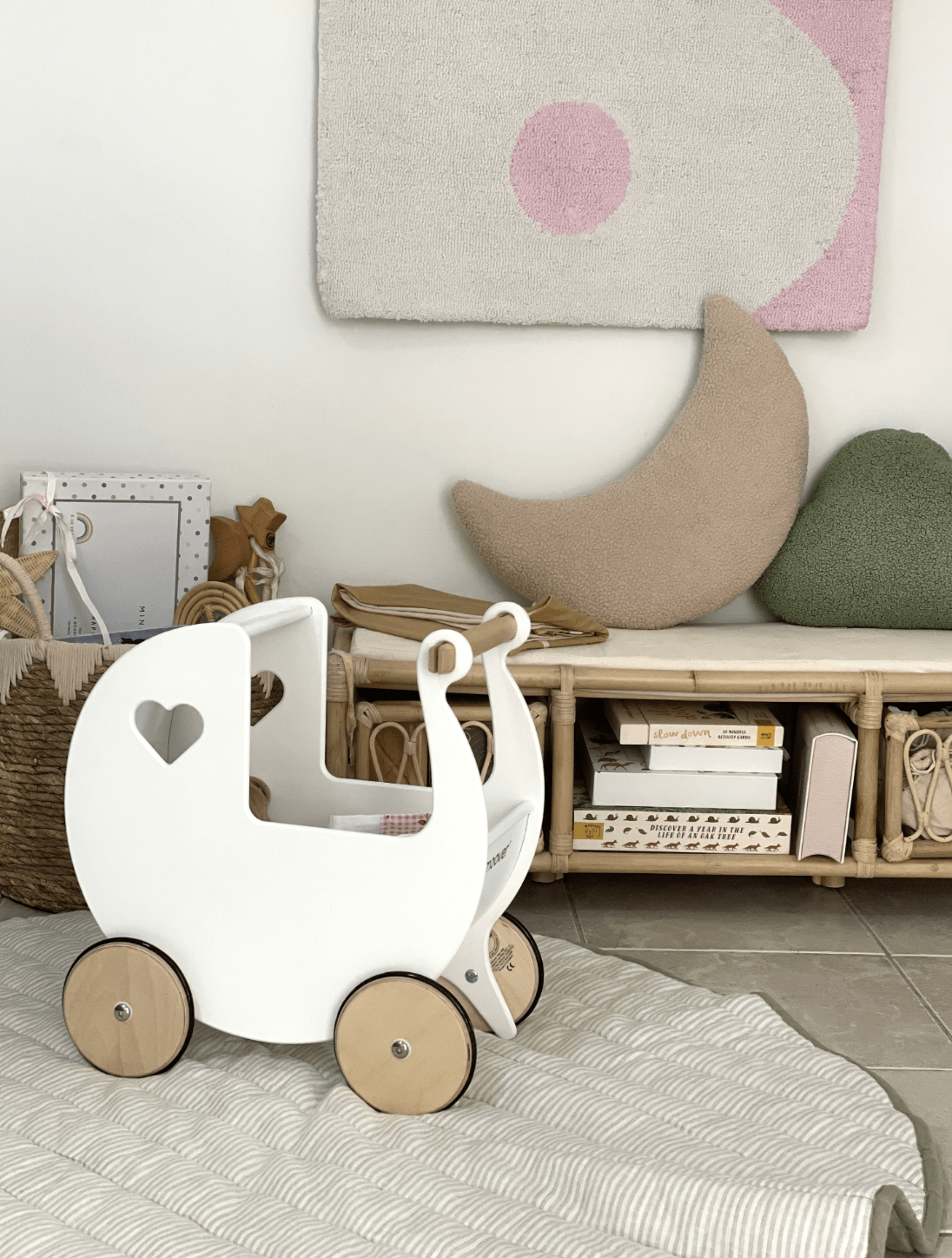 Classic Toy Pram - White - Moover